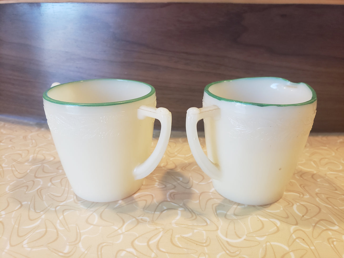 Laurel McKee Uranium Glass Mini Creamer &amp; Sugar Bowl Set