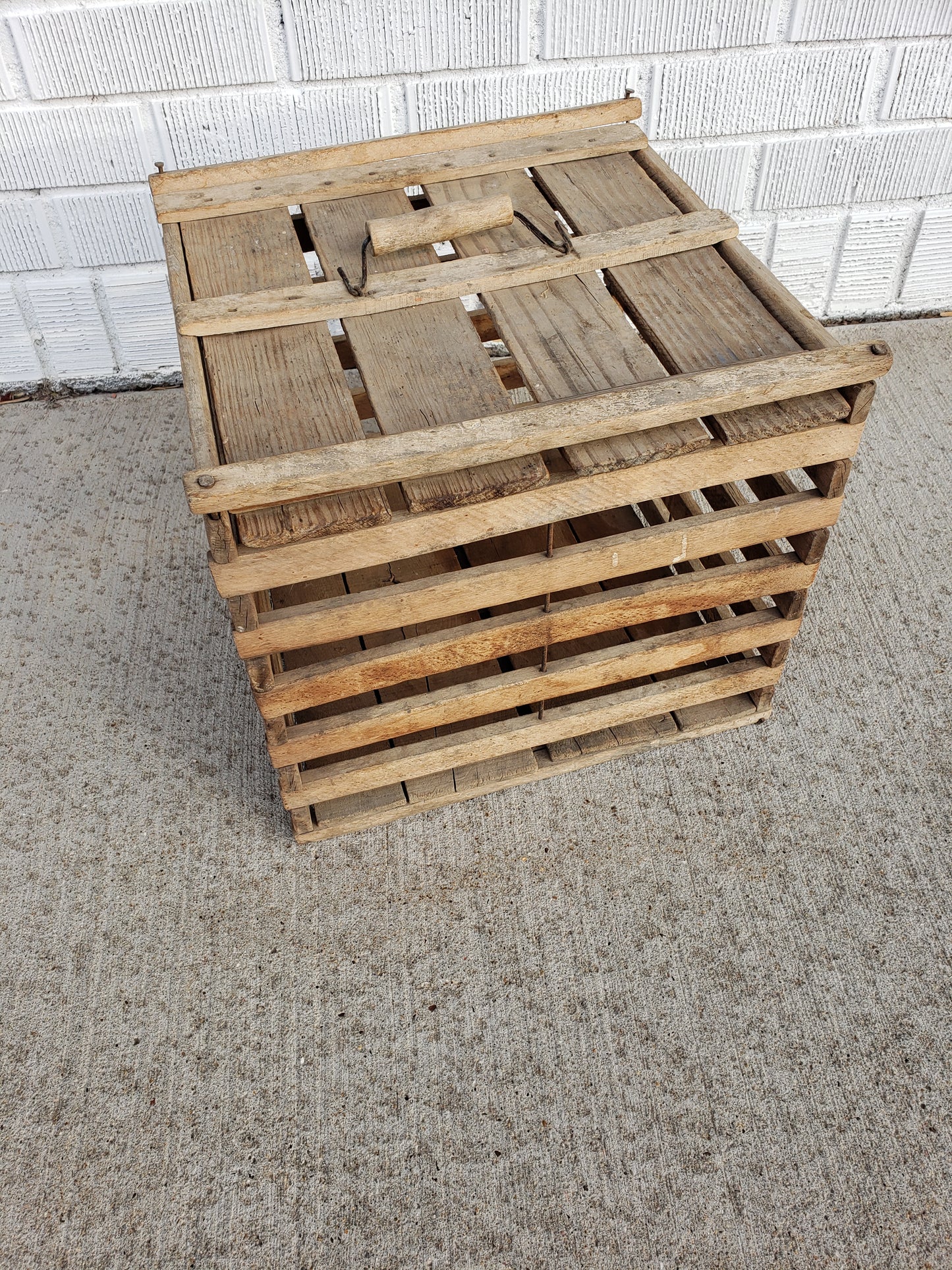 Square vintage lobster trap with handle