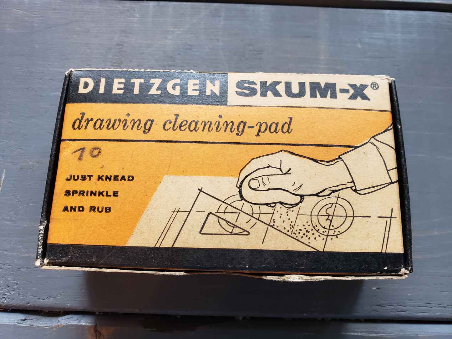 Dietzgen SKUM_X drawing cleaning pad