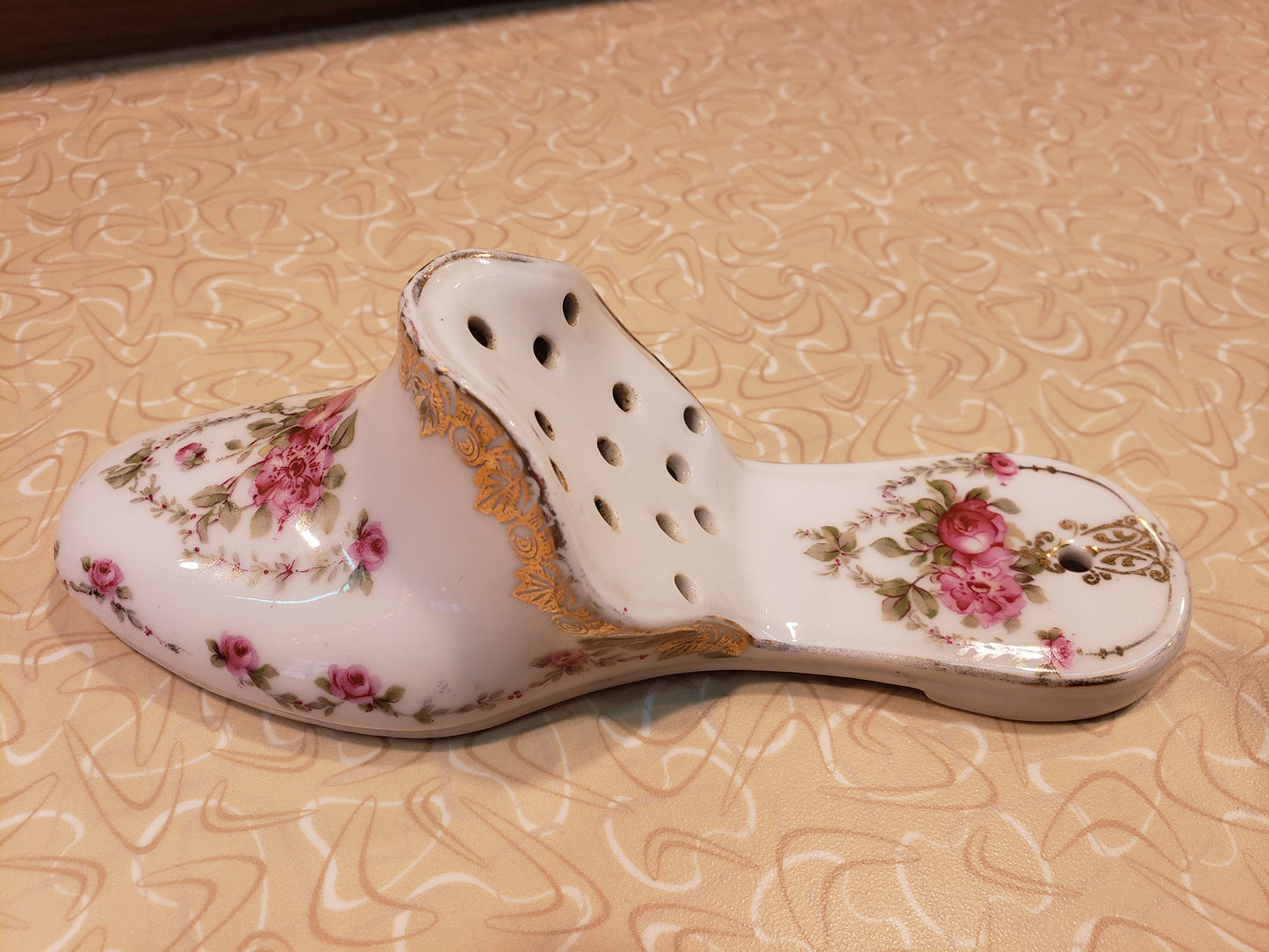 Victorian Rose Porcelain Potpourri Slipper