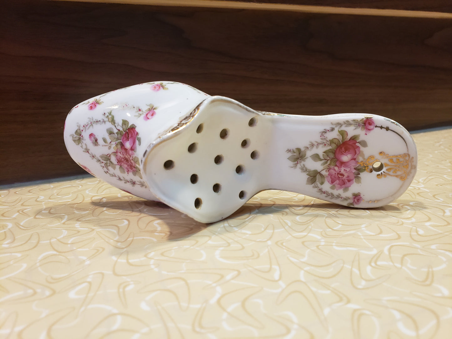 Victorian Rose Porcelain Potpourri Slipper