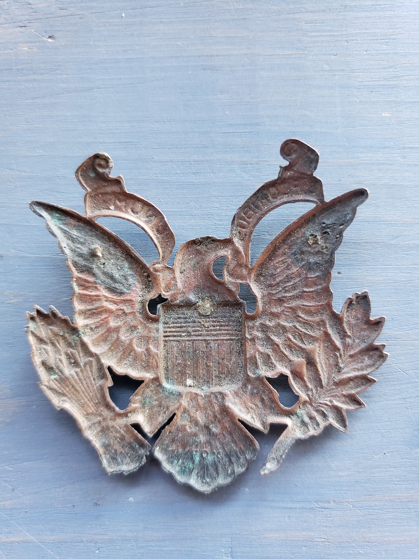 WWII era Eagle Hat insignia