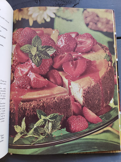 Cooking With Cheese (1966)