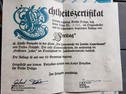 "Friday" in the Kappelmann Families Holiday Week series by Detlev Nitschke