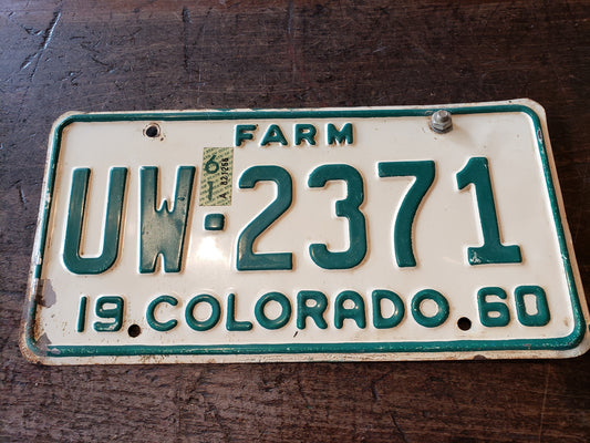 1960 Colorado FARM license plate UW 2371