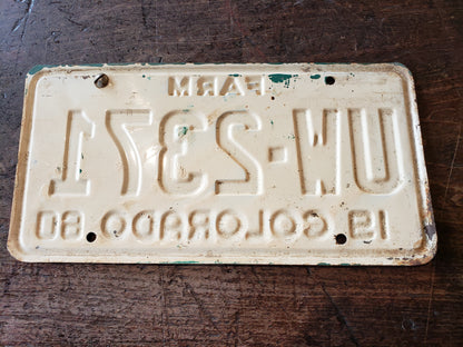 1960 Colorado FARM license plate UW 2371