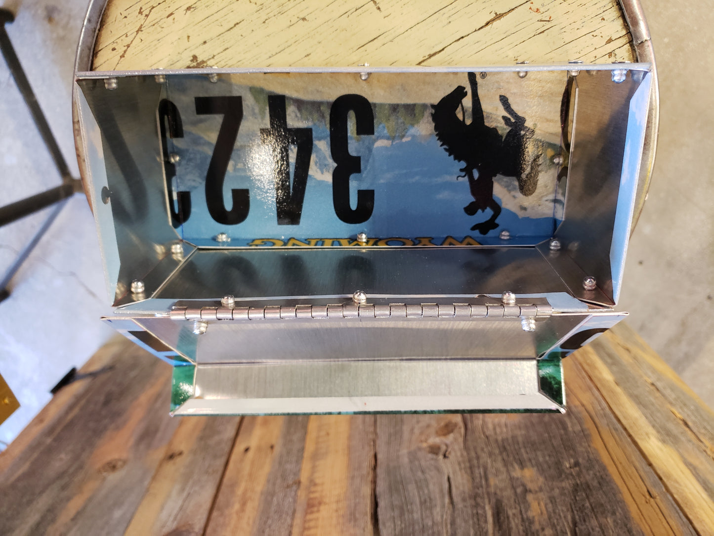 Wyoming license plate pencil box