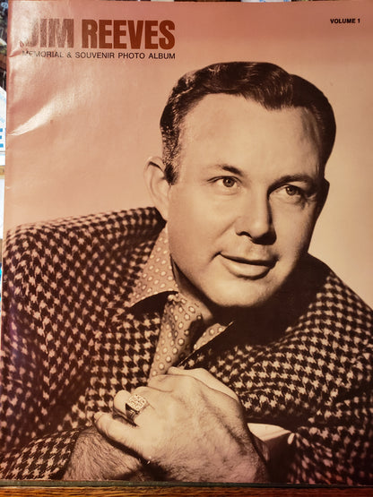 Jim Reeves Memorial & Souvenir Photo Album Vol. 1
