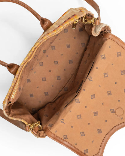 Pendleton Look West Handbag in Harding Tan
