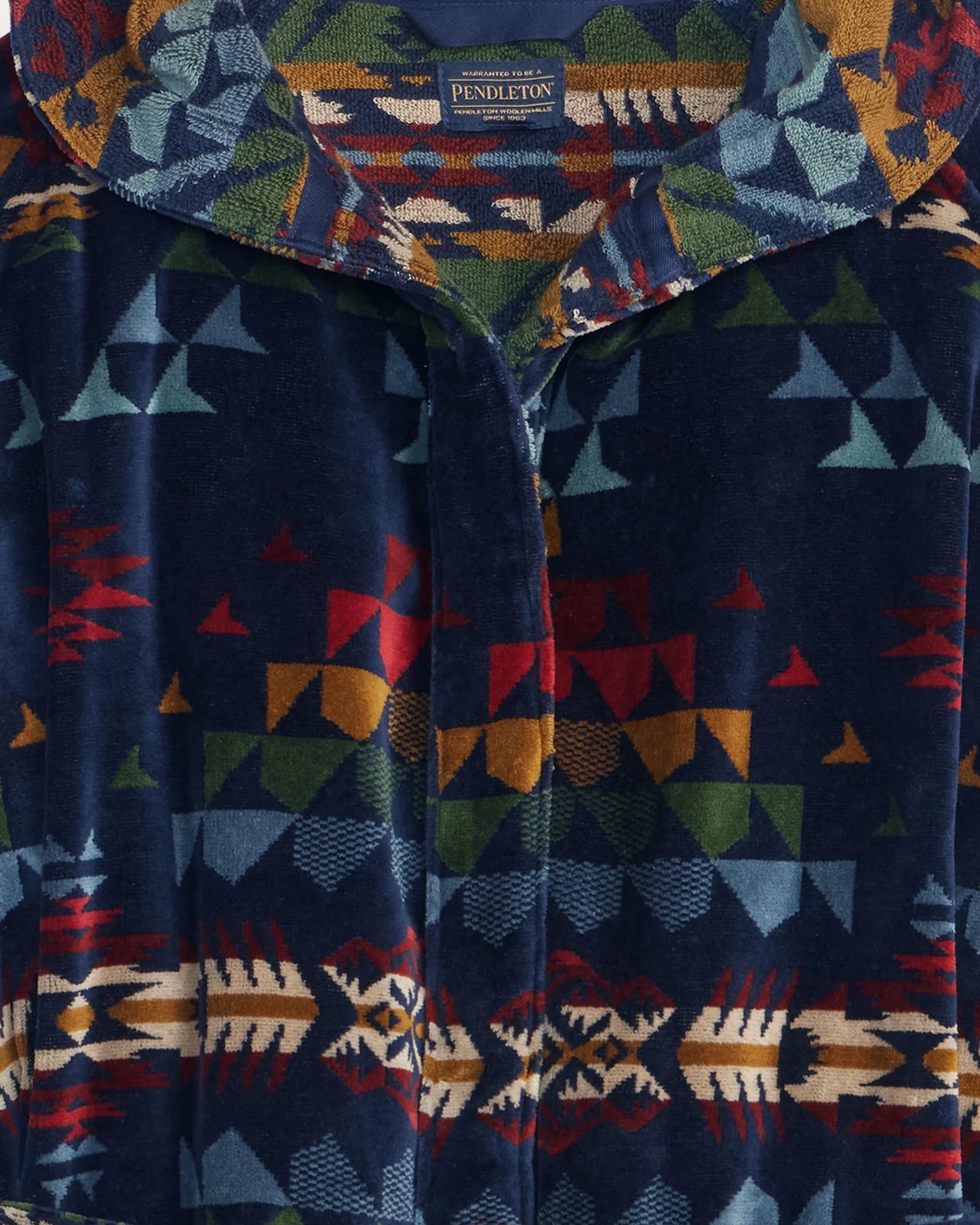 Pendleton Robe in Autumn Birch Navy