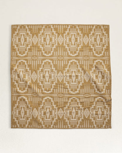 Pendleton Matelasse KING Blanket in Harding Star Ochre