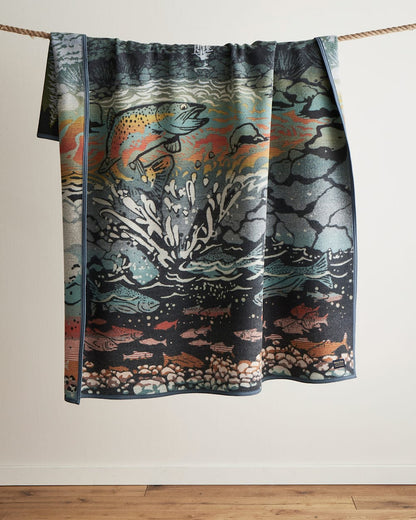 Pendleton Jacquard Robe (Blanket) in Salmon Falls