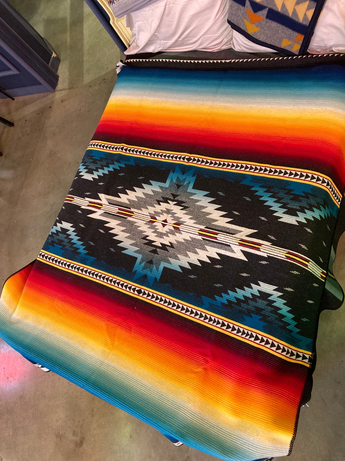 Pendleton SALTILLO SUNSET BLANKET