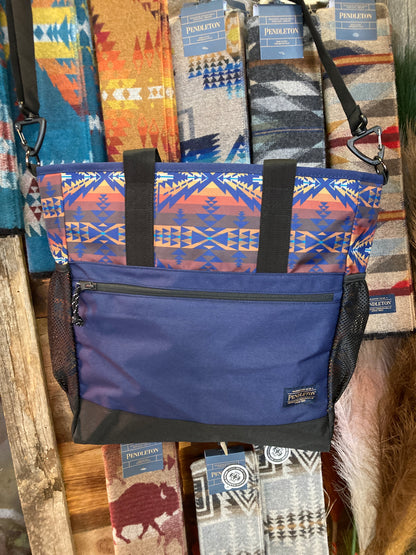 Pendleton Carryall Tote Trapper Peak Navy