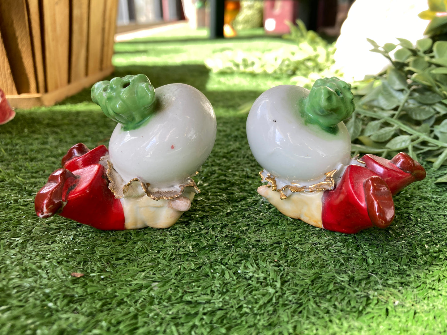 Radish Salt & Pepper Shakers