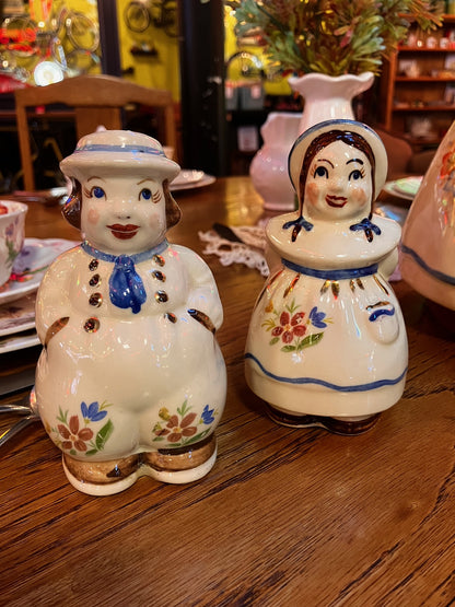 Vintage Shawnee Dutch Boy and Girl Salt and Pepper Shakers- 1940's