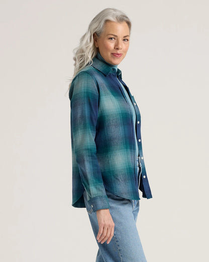 Pendleton Women's Relaxed Flannel Shirt in Teal Ombre