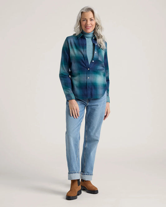 Pendleton Women's Relaxed Flannel Shirt in Teal Ombre