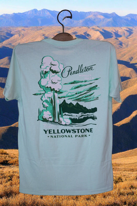 PENDLETON MEN'S YELLOWSTONE GRAPHIC TEE