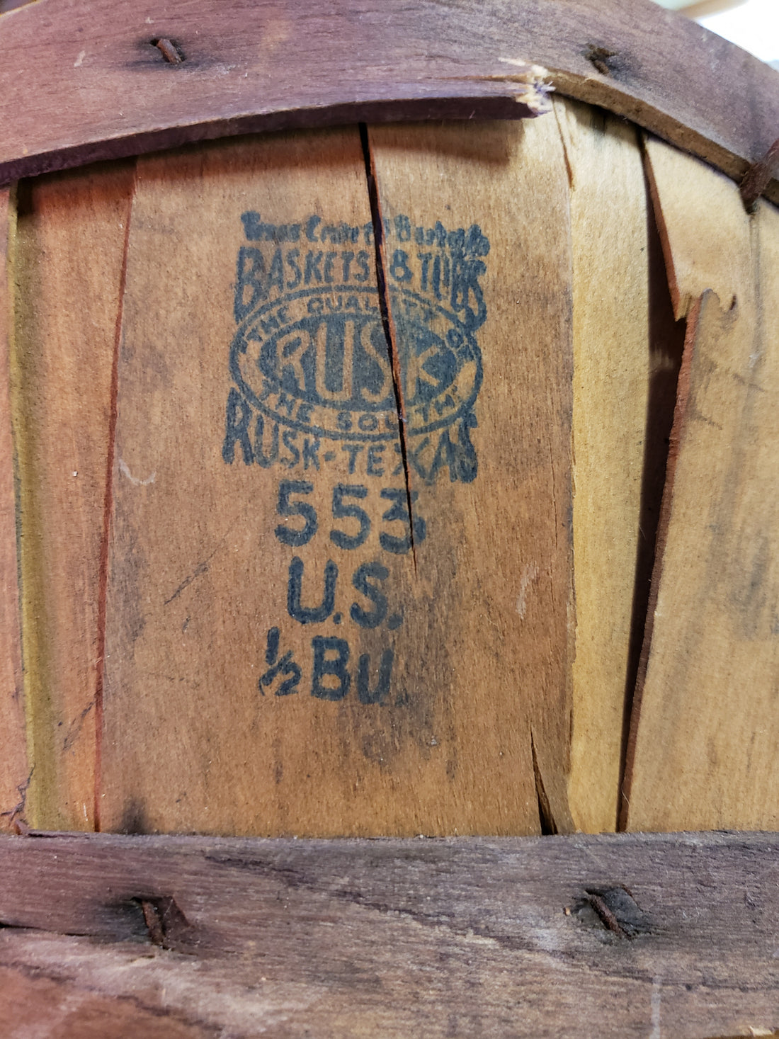 RUSK half bushel basket – Frontier Auto Museum