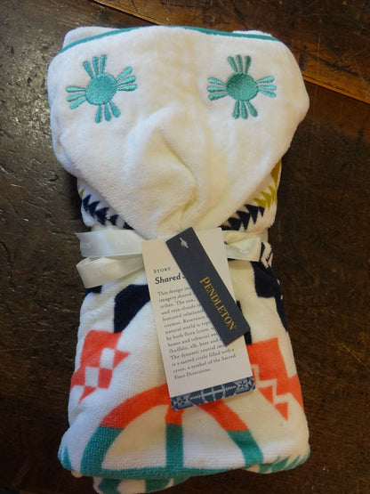 Pendleton Hooded Baby Towel in Shared Spirits Ivory