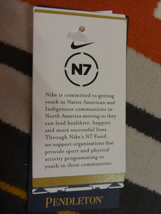 Pendleton Nike N7 Jacquard Robe, 7 Generations pattern – Frontier