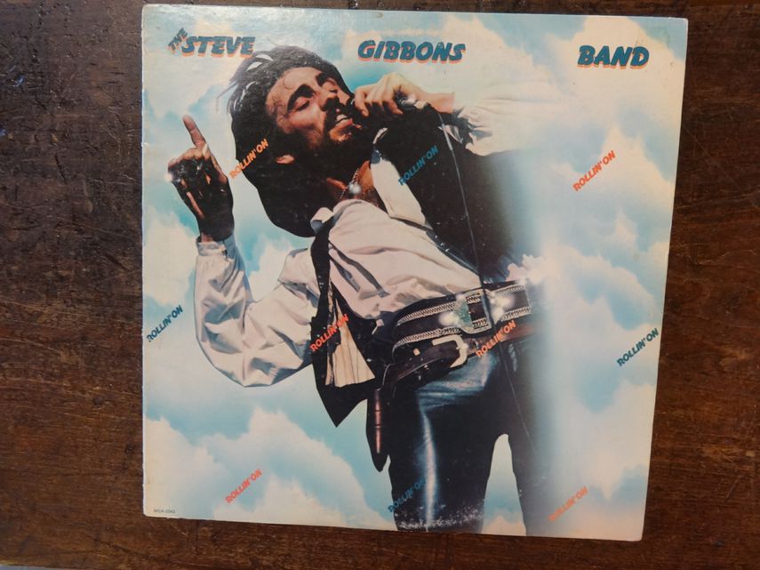 The Steve Gibbons Band, Rollin' On