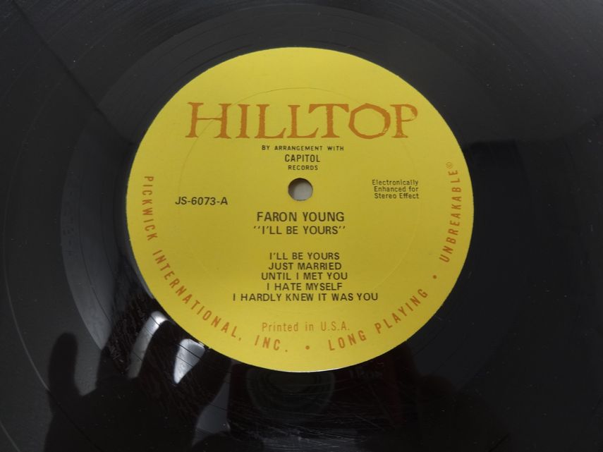 Faron Young, I'll Be Yours