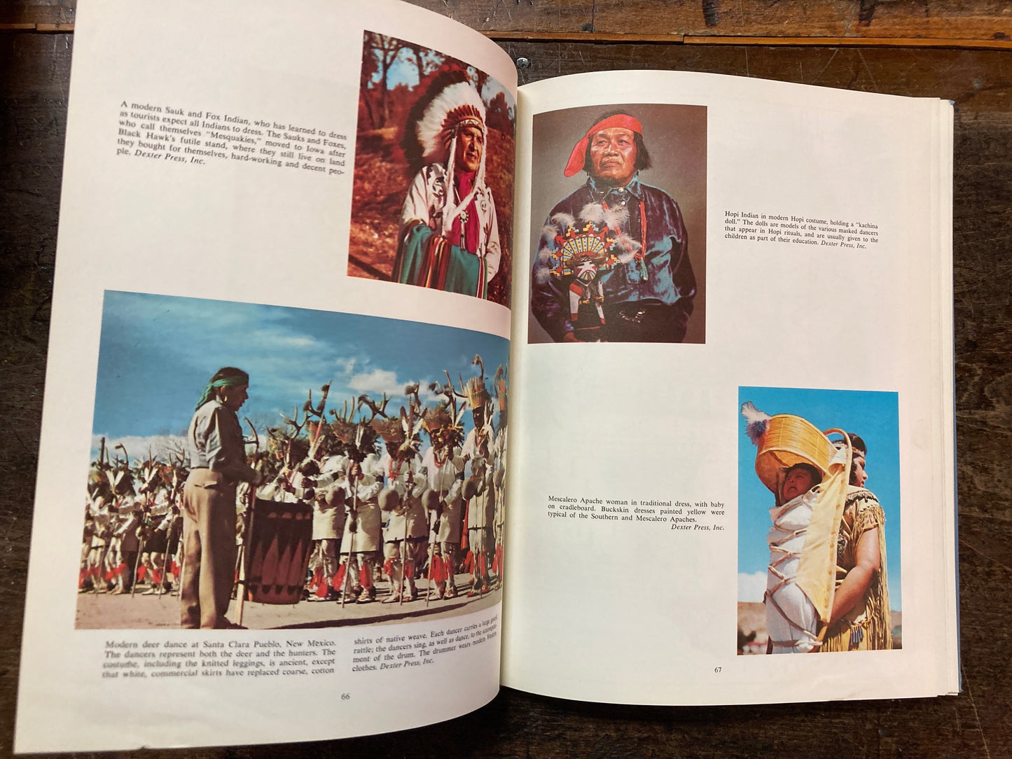 A Pictorial History of the American Indian By Oliver Lafarge