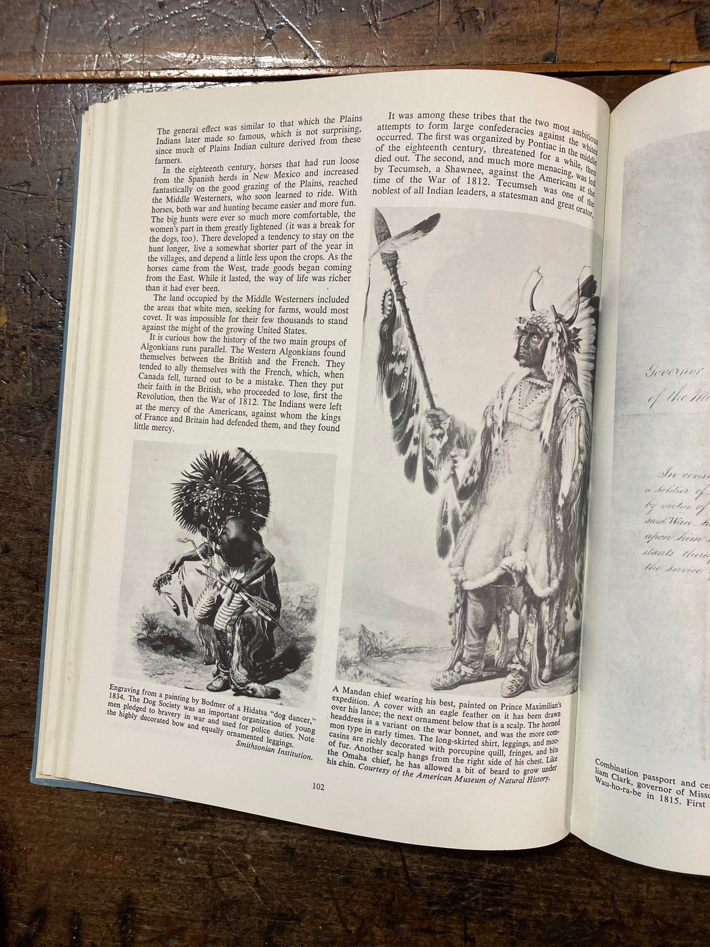 A Pictorial History of the American Indian By Oliver Lafarge