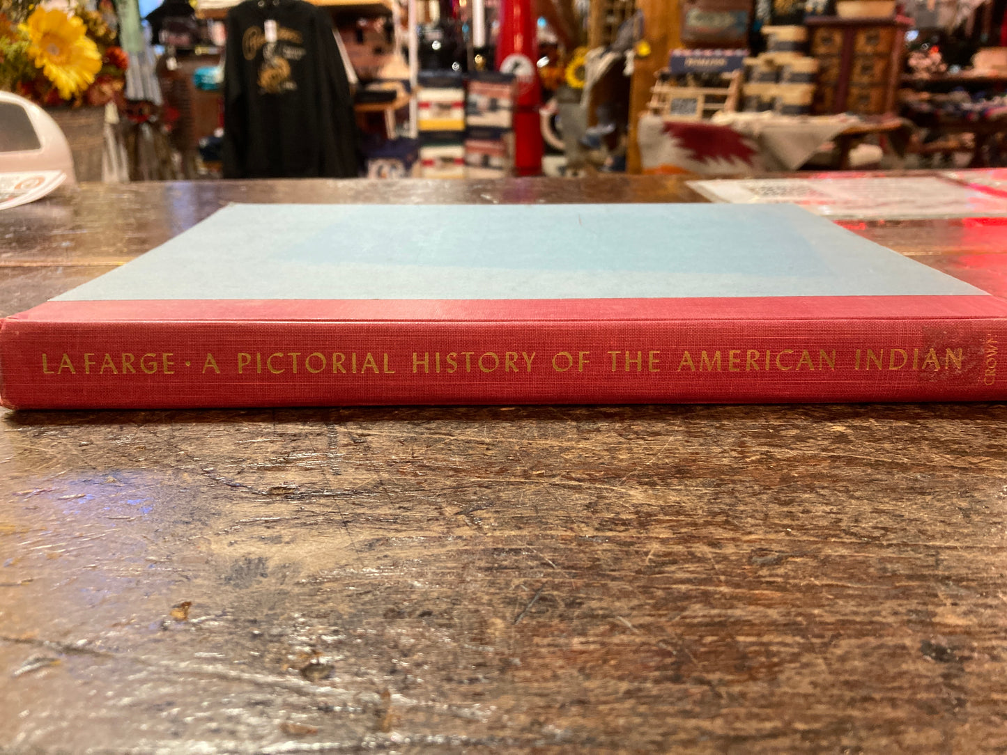 A Pictorial History of the American Indian By Oliver Lafarge