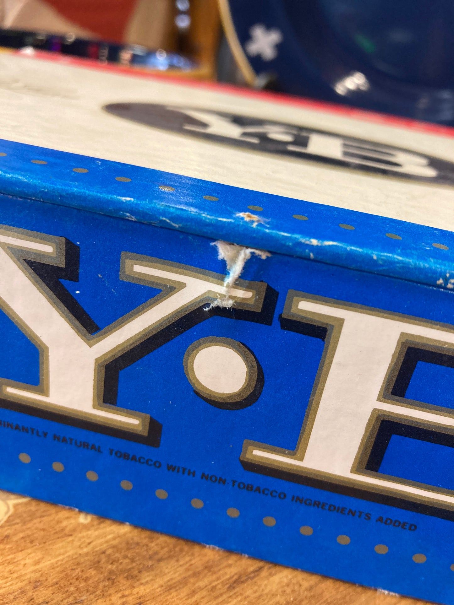 Y.B DeLuxe Vintage Cigar Box