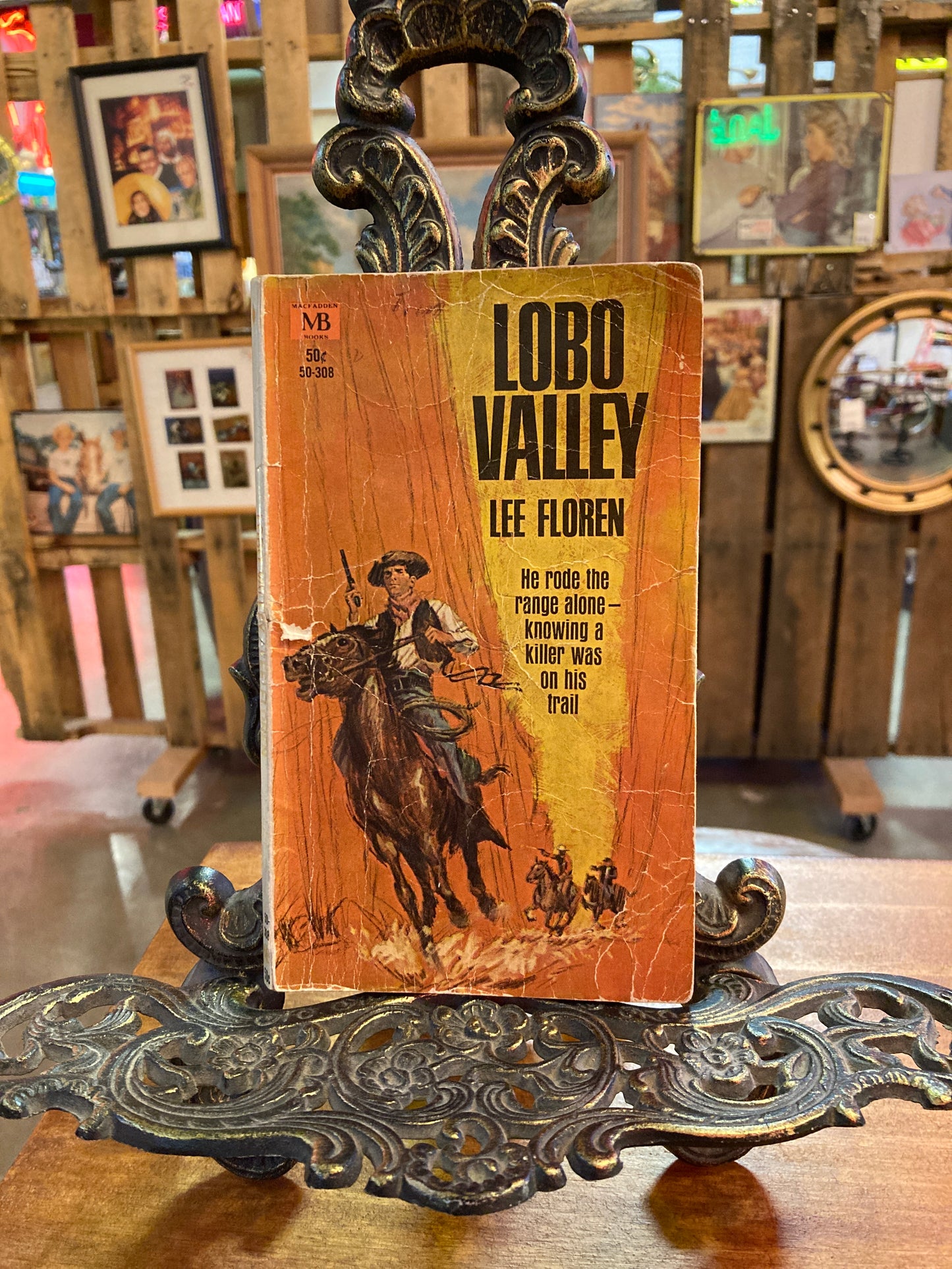 Lobo Valley By Lee Floren