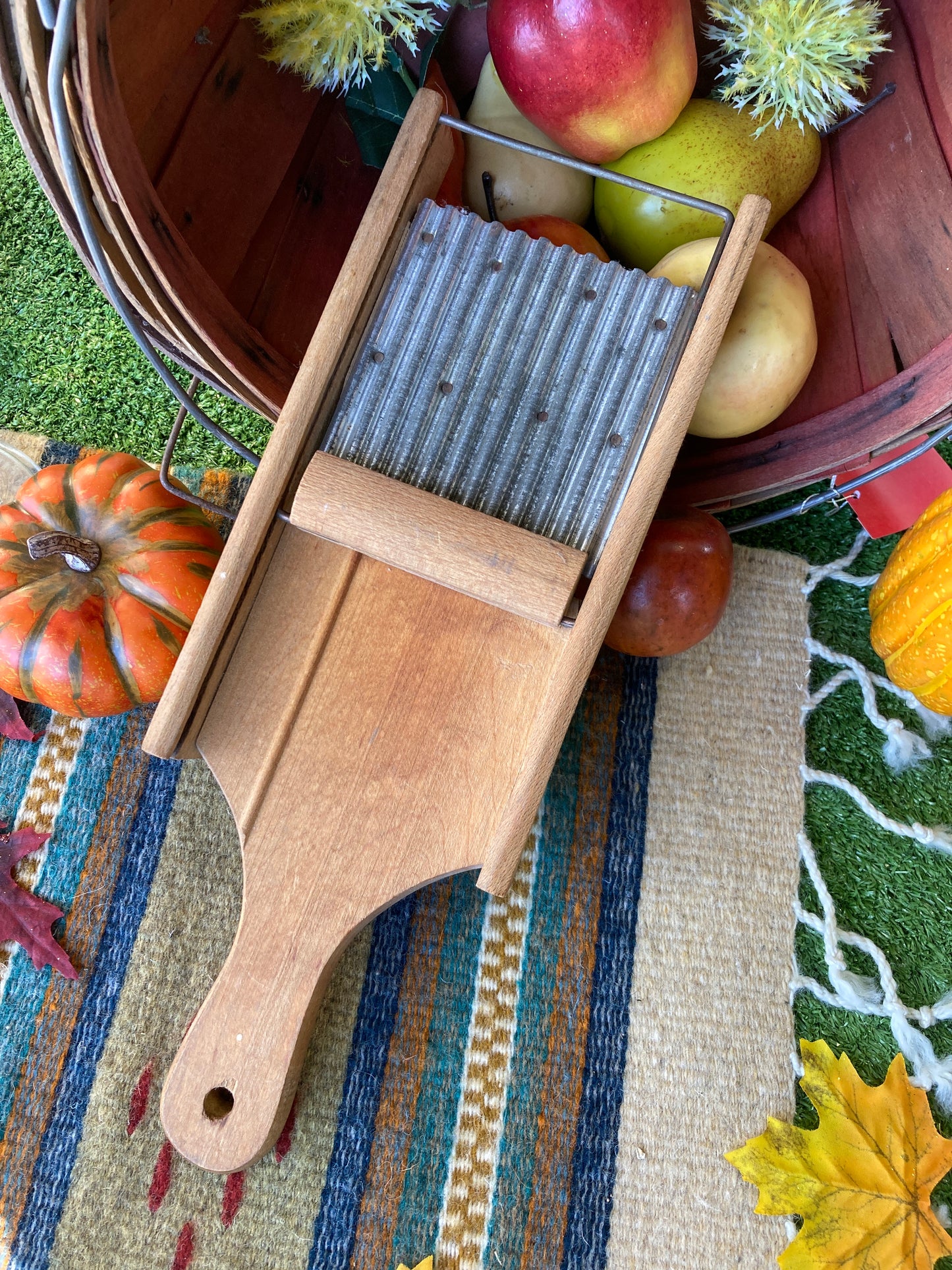 Vintage Vegetable Slicer